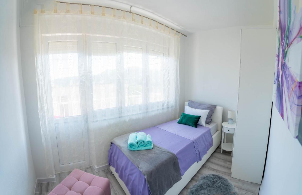 Apartmán Apartman M Knin Exteriér fotografie