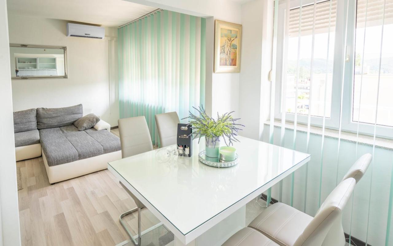 Apartmán Apartman M Knin Exteriér fotografie