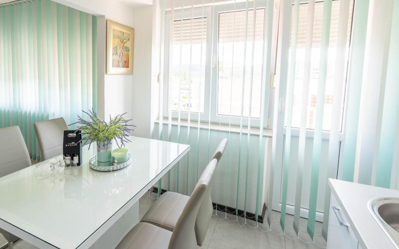 Apartmán Apartman M Knin Exteriér fotografie